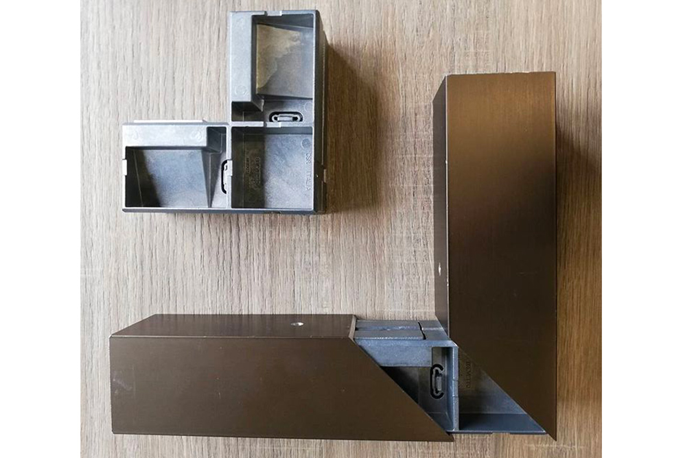 Giunto 2 vie per tubolari quadri trafilati 50x50x2mm